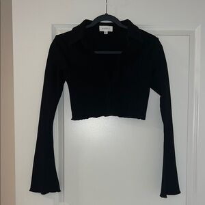 MABLE Black and White Fitted Crop Blouse